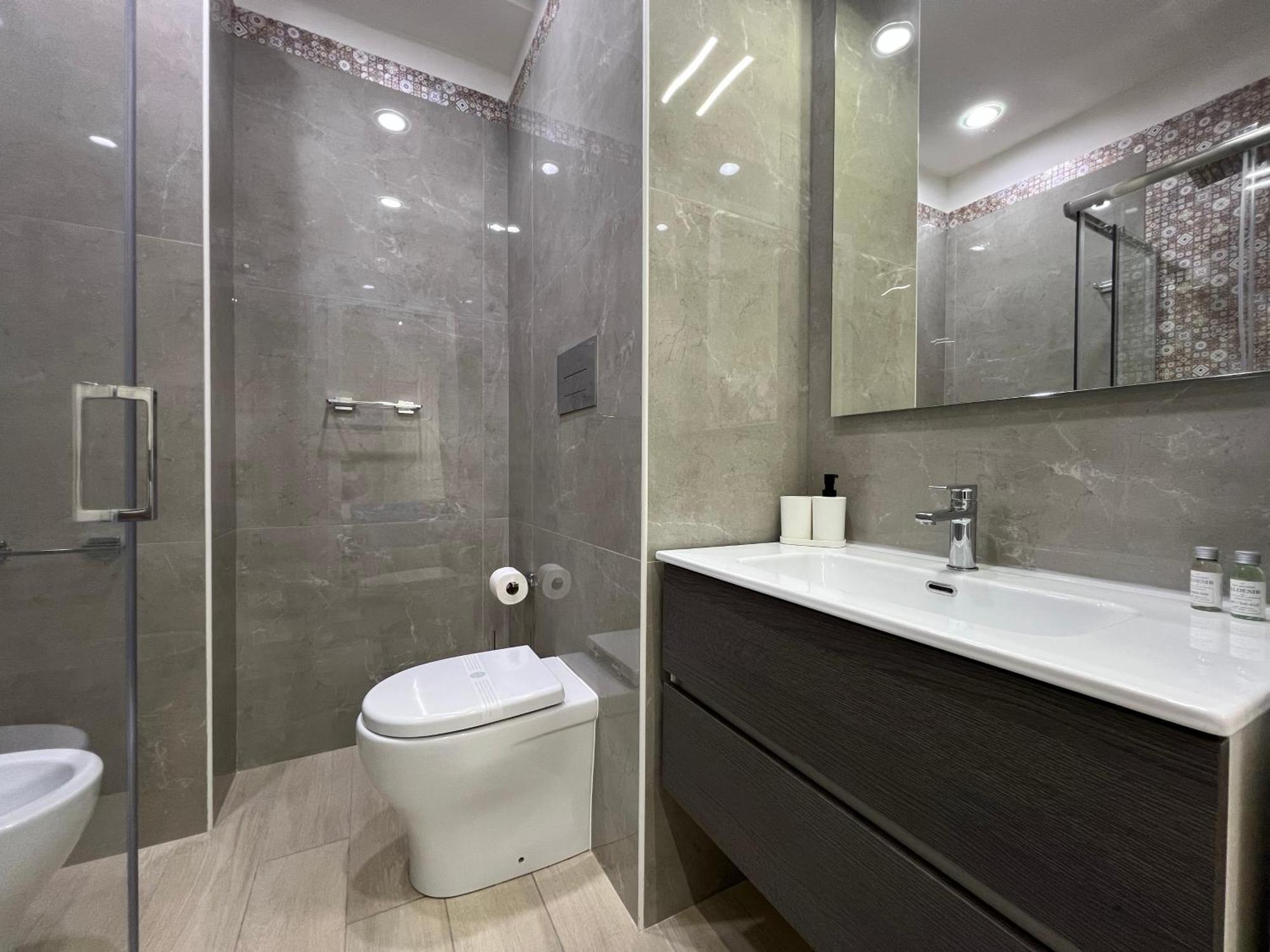 Blu 19 Hotel Наполи Екстериор снимка