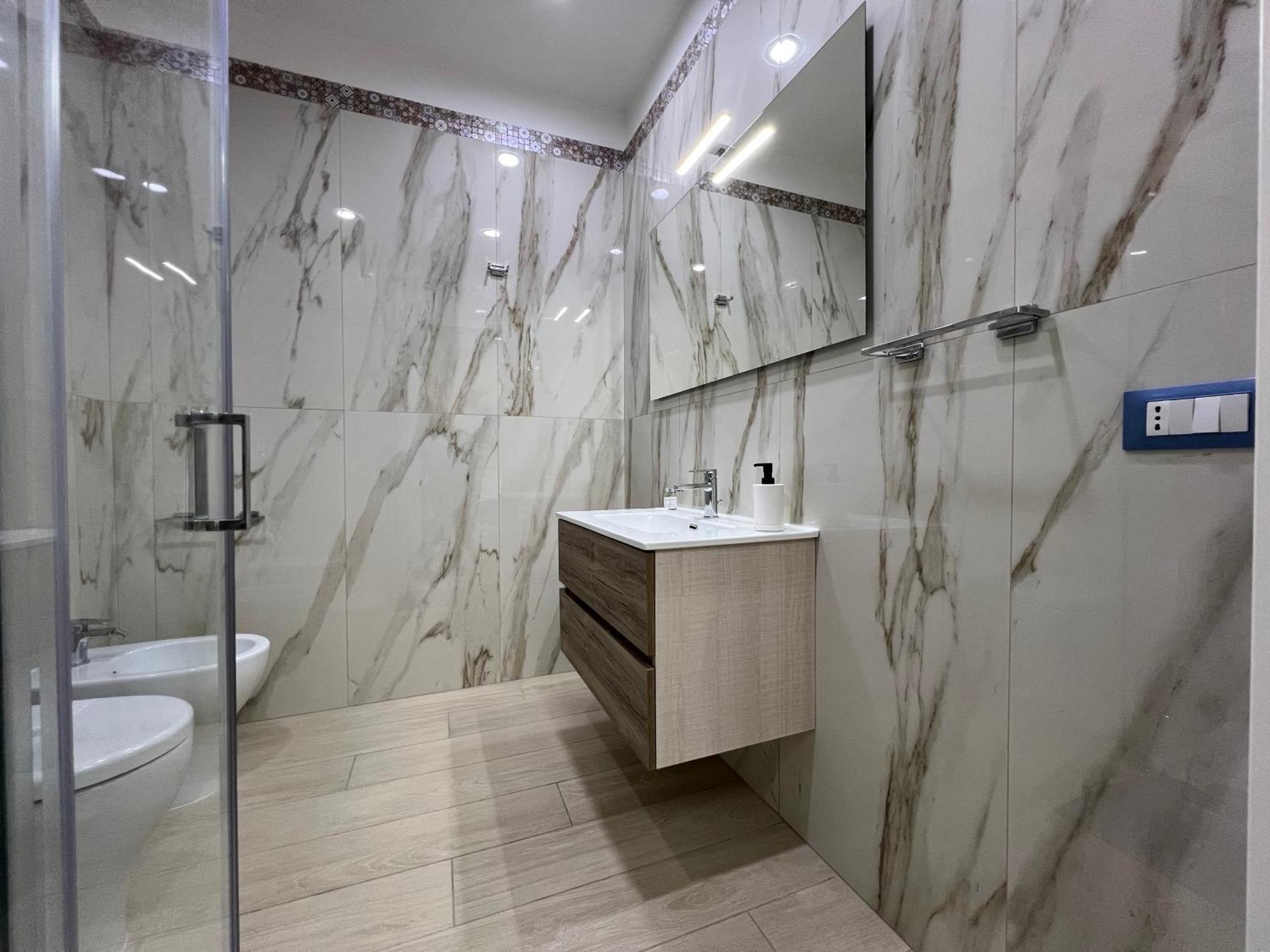Blu 19 Hotel Наполи Екстериор снимка